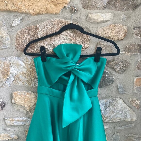 NWT Jay Godfrey Surin Full Circle Strapless Twist-Front Satin Midi Emerald Green - Picture 6 of 12